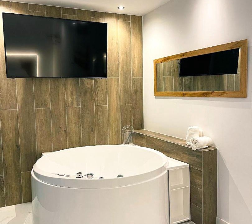 Photo of Bathroom in San Francisco-Ribera