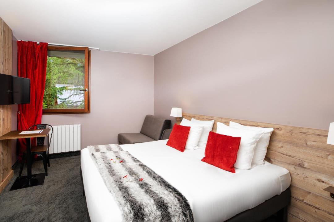 Photo of Bedroom in Valfrejus