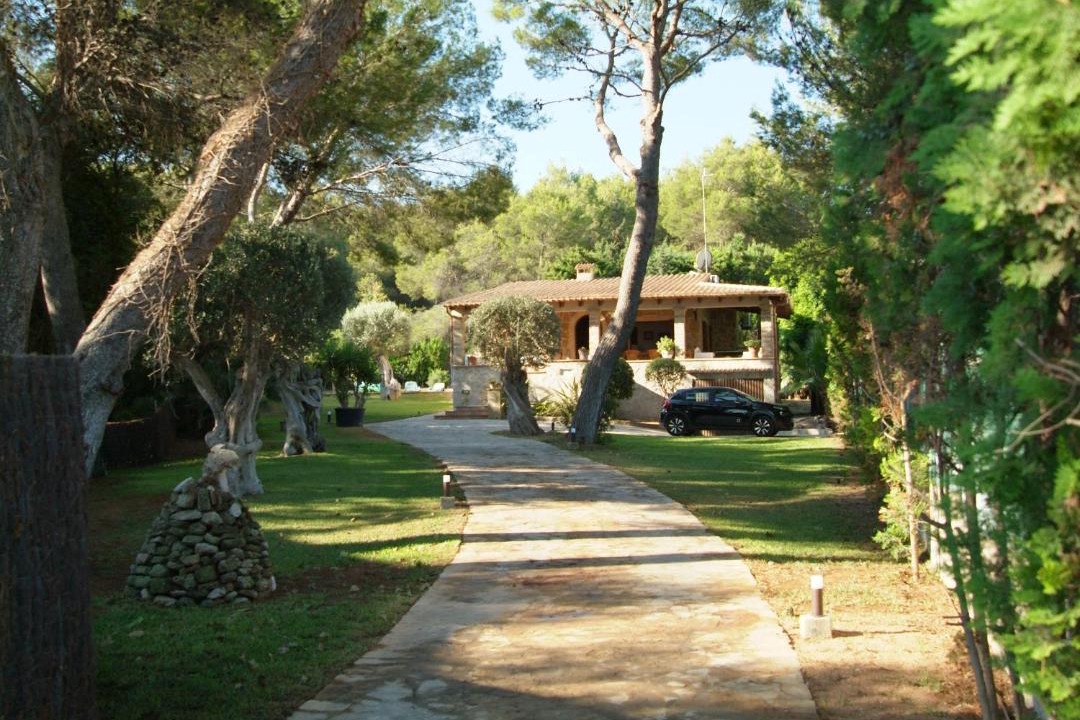 Photo of Others in Mal Pas-Bon Aire