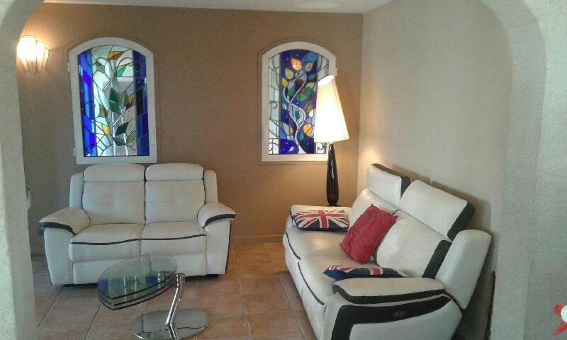 Photo of Livingroom in Paradou