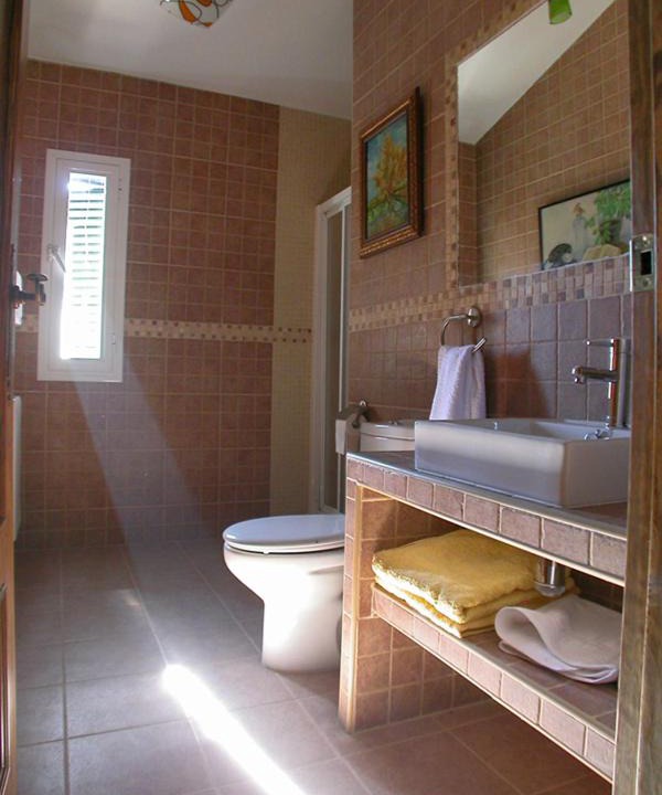 Photo of Bathroom in Jarilla