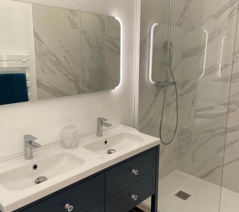 Photo of Bathroom in Berrias-et-Casteljau