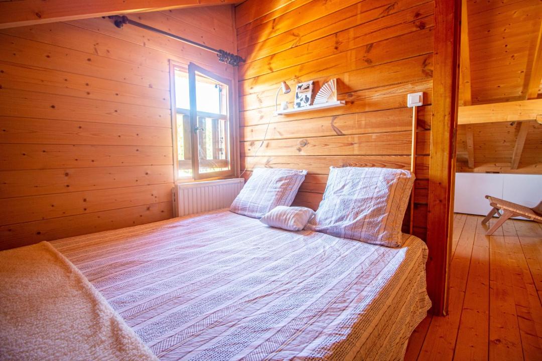Photo of Bedroom in Saint-Laurent-en-Grandvaux