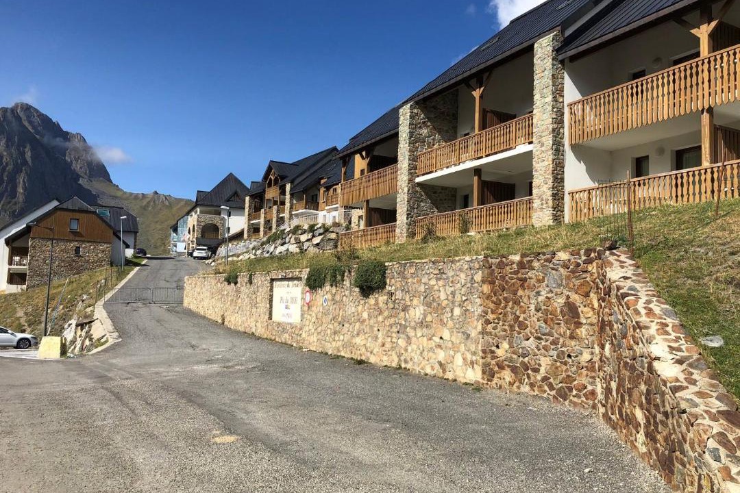 Photo of Buildings in La Mongie