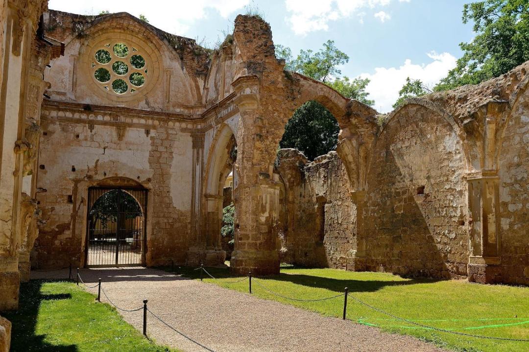 Photo of Buildings in Arcos de Jalon