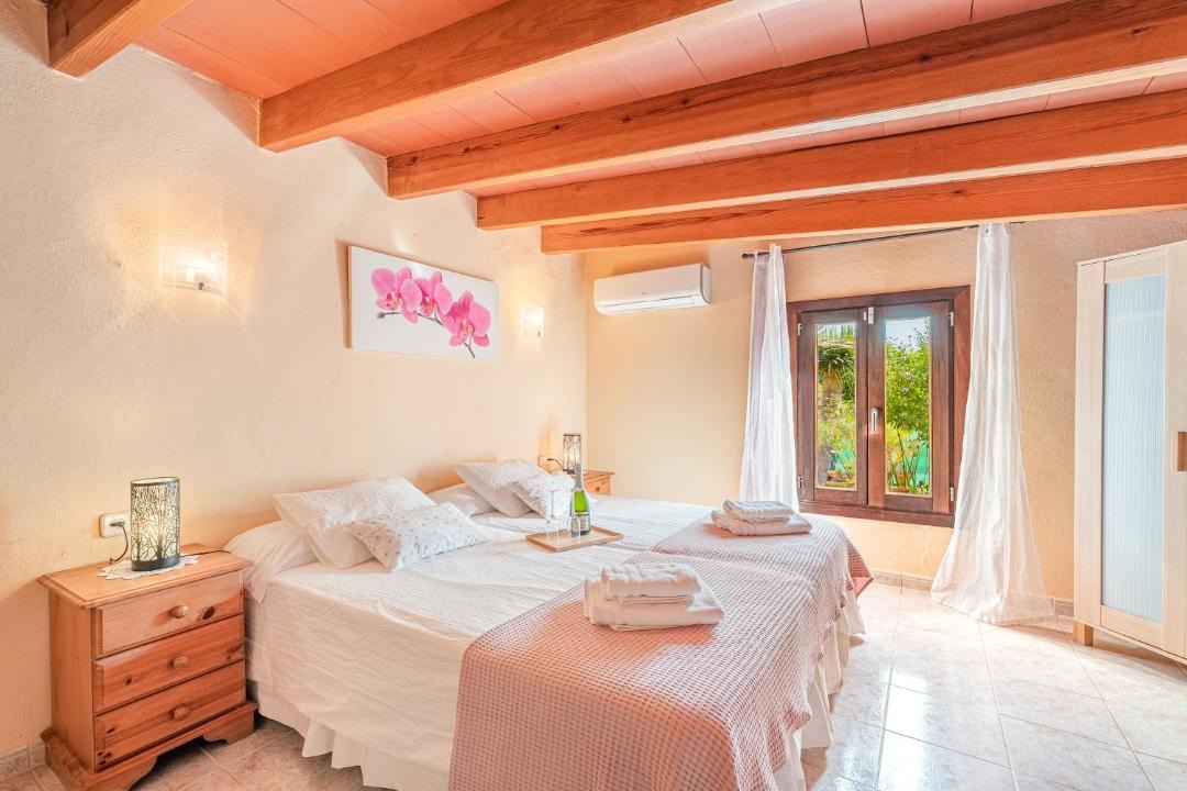 Photo of Bedroom in Campanet