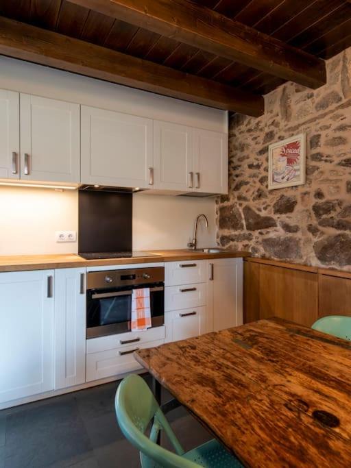Photo of Kitchen in Pardaces de Arriba