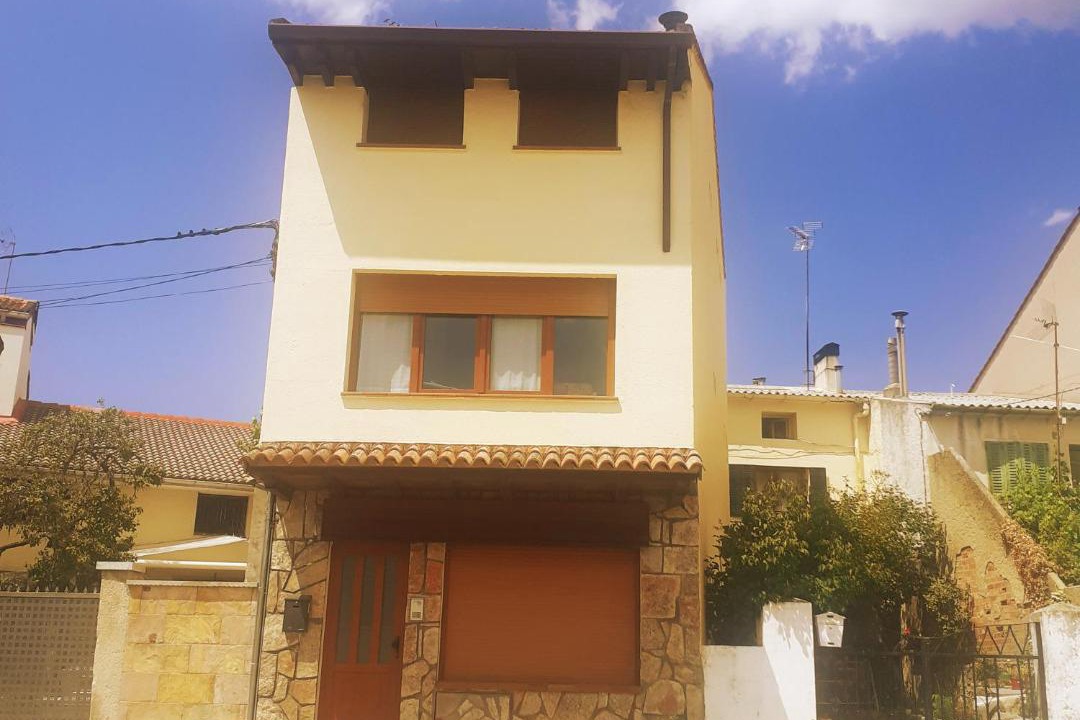 Photo of Buildings in Rascafria