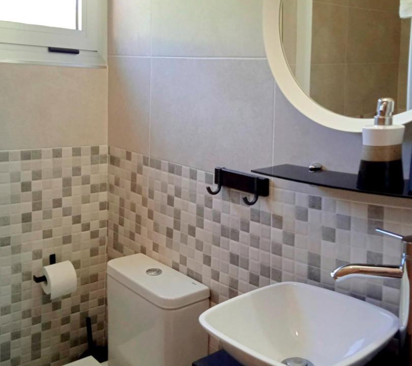 Photo of Bathroom in Baides