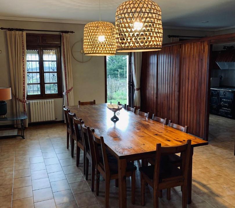 Photo of Livingroom in Coles