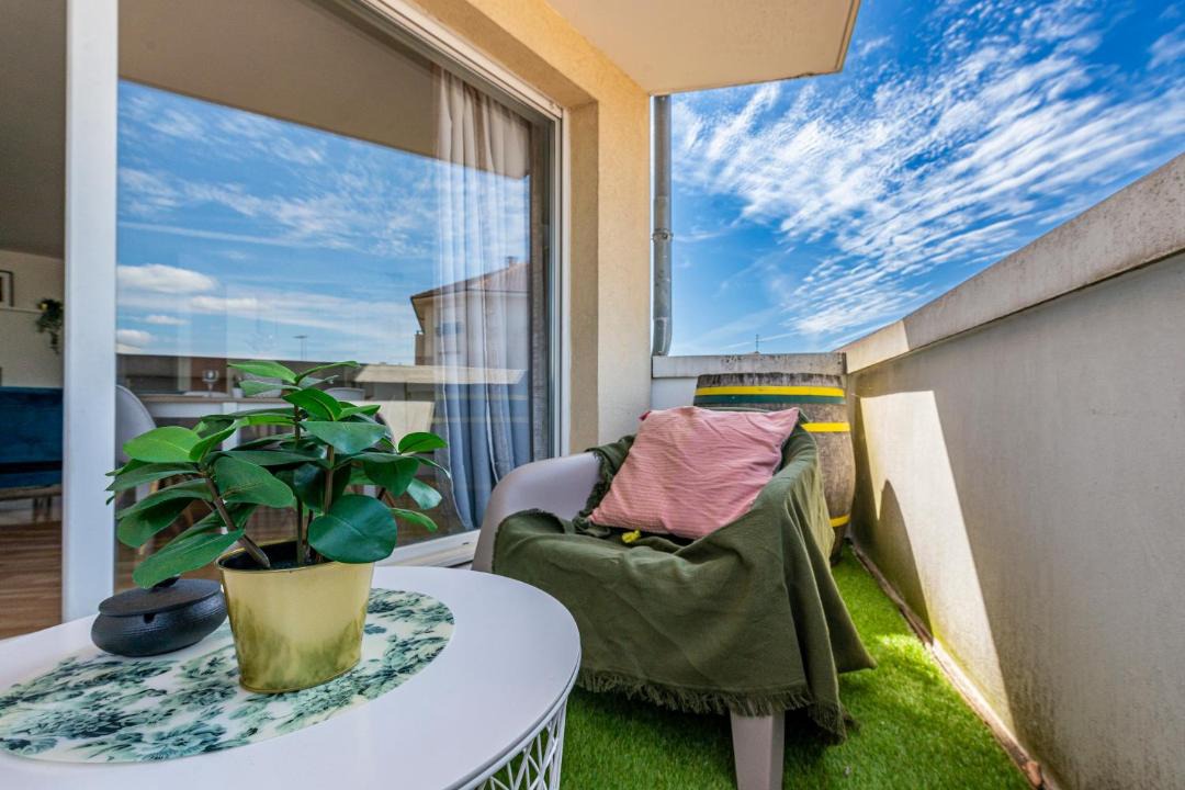 Photo of Patio Balcony in Dijon