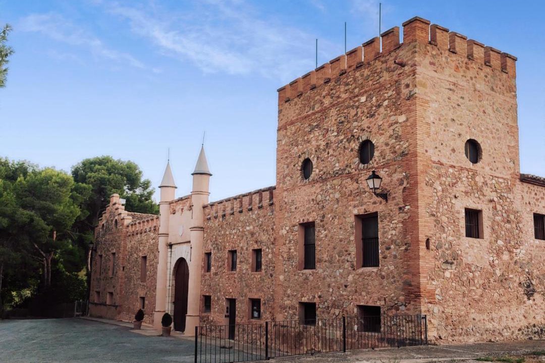 Photo of Buildings in Altura
