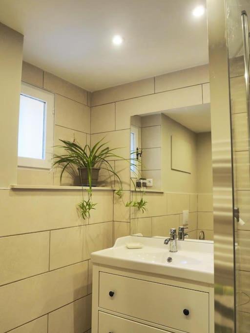 Photo of Bathroom in Sorgues