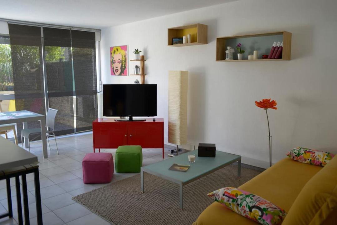 Photo of Livingroom in Antigone