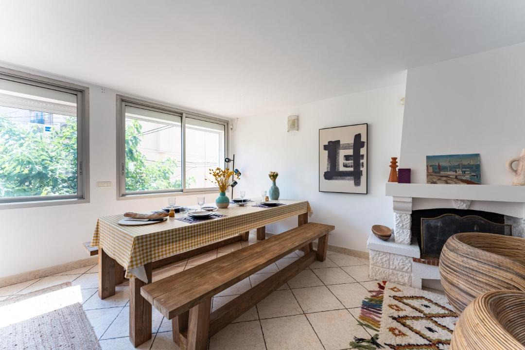 Photo of Livingroom in Endoume