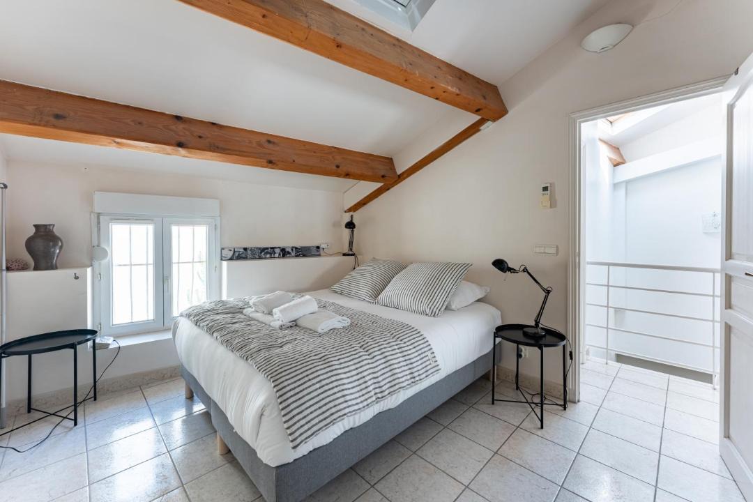 Photo of Bedroom in Endoume