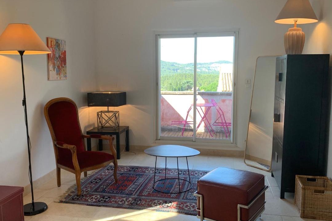 Photo of Livingroom in Rustrel