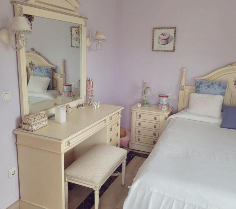 Photo of Bedroom in El Roc de Sant Gaieta