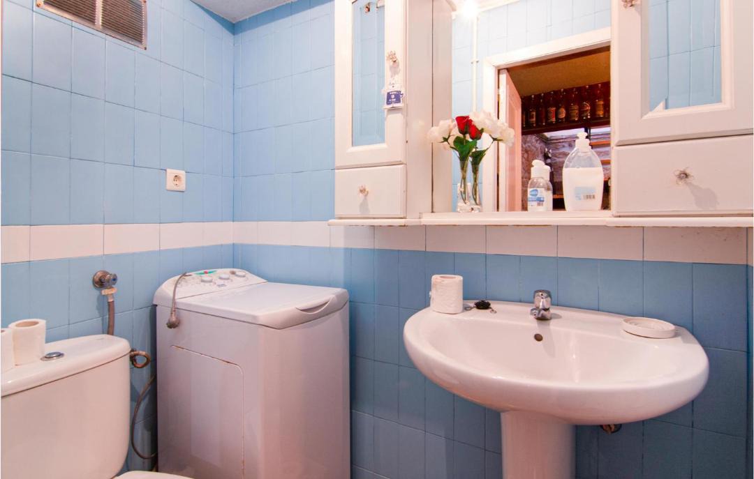 Photo of Bathroom in A Peroxa