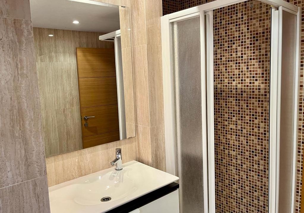 Photo of Bathroom in El Port