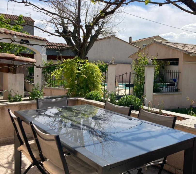 Photo of Patio Balcony in Pernes-les-Fontaines
