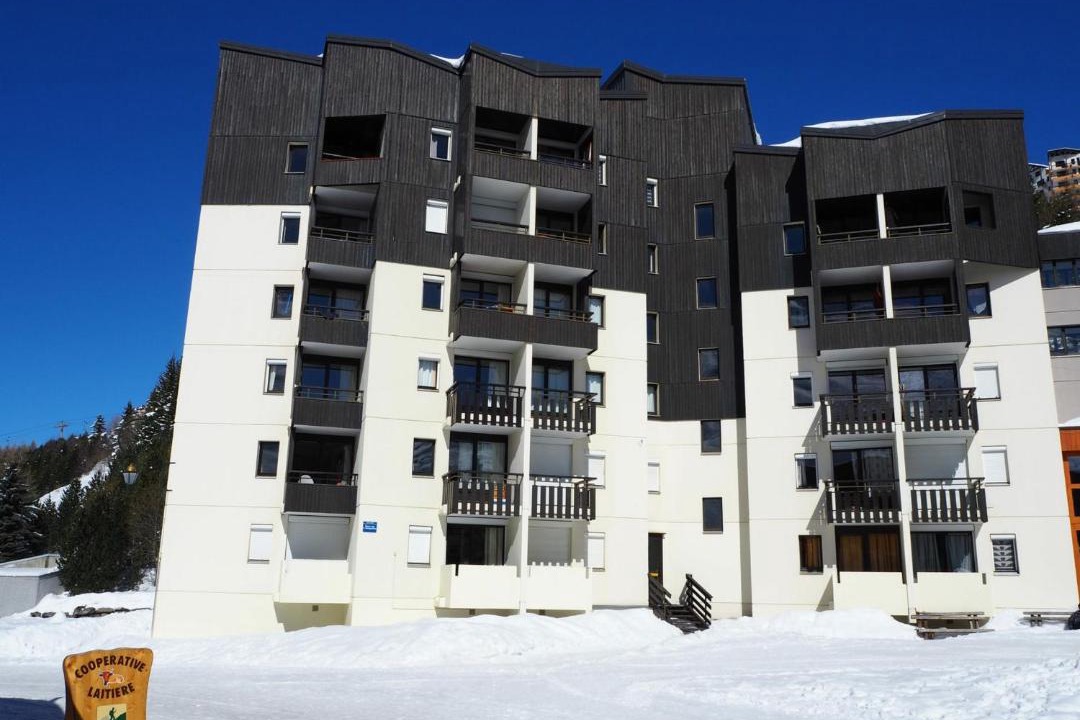 Photo of Buildings in Reberty