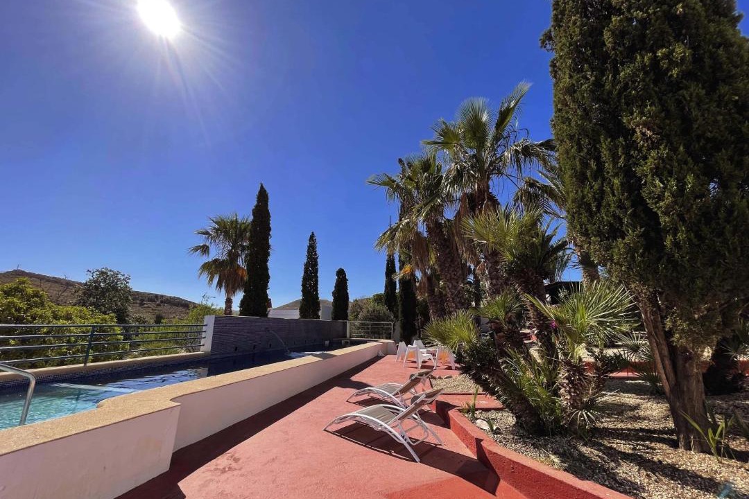 Photo of Outdoor in Fernan Perez
