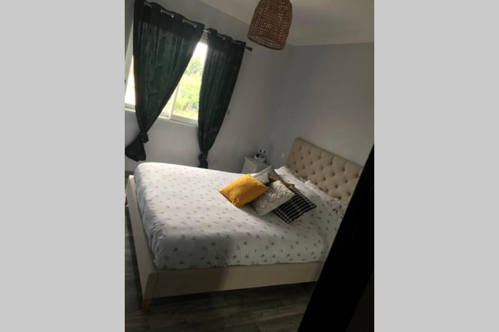 Photo of Bedroom in Entraigues-sur-la-Sorgue