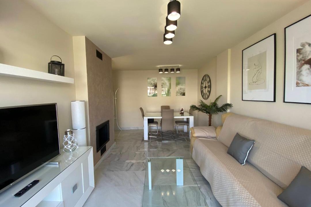 Photo of Livingroom in New Golden Mile