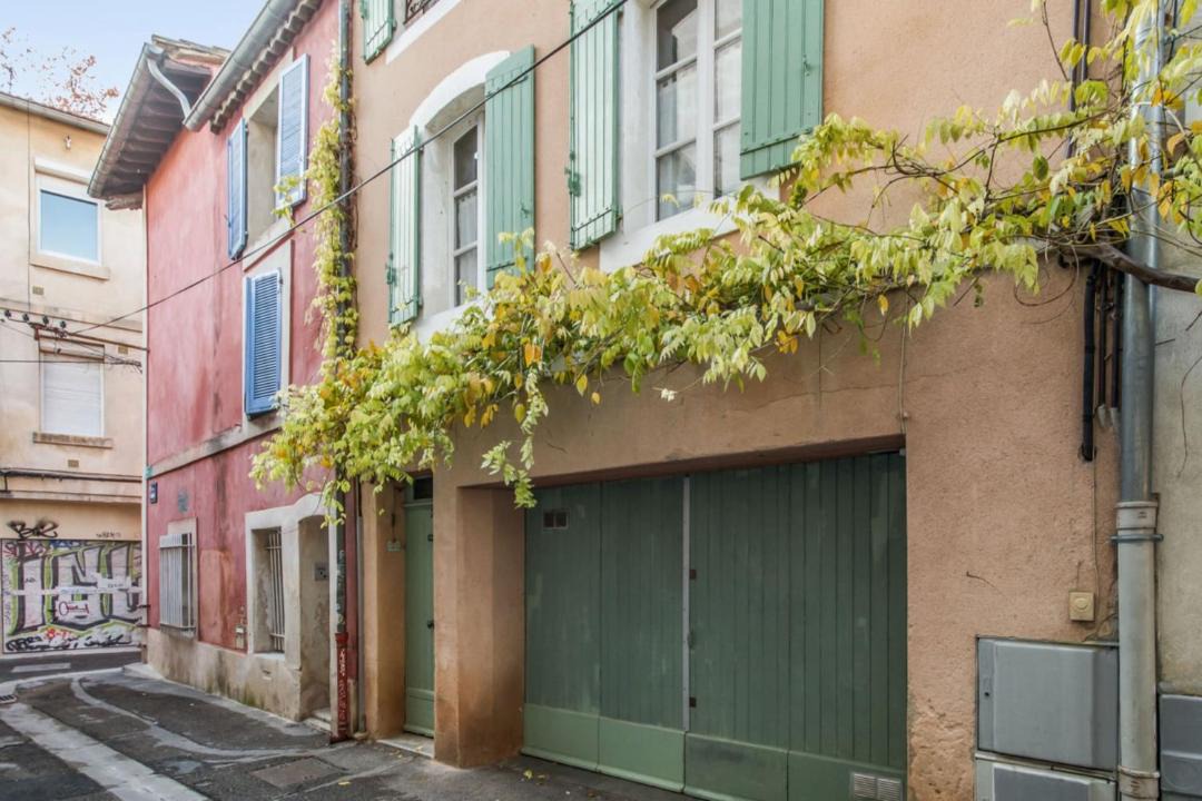 Photo of Buildings in Avignon City Centre