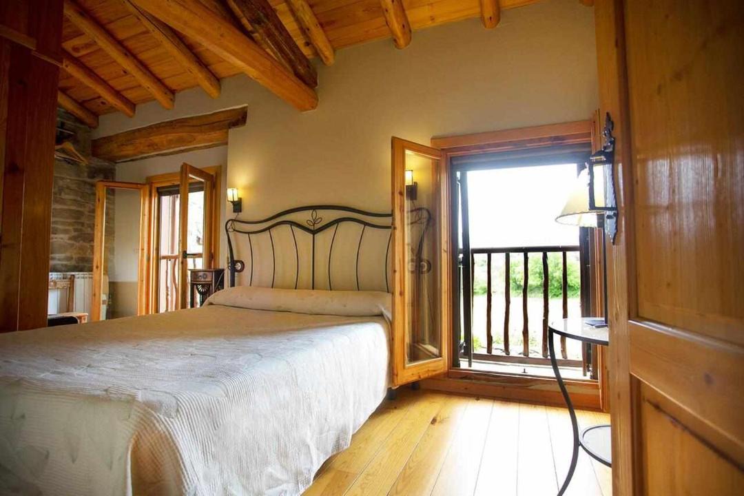 Photo of Bedroom in Ainsa-Sobrarbe