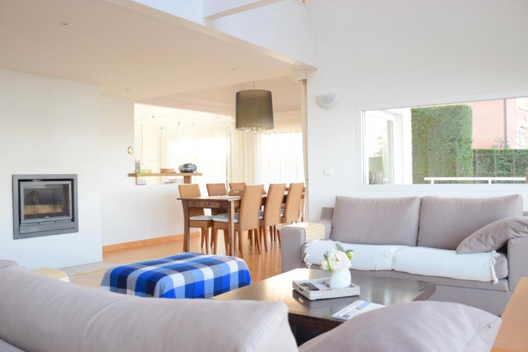 Photo of Livingroom in Neuvecelle