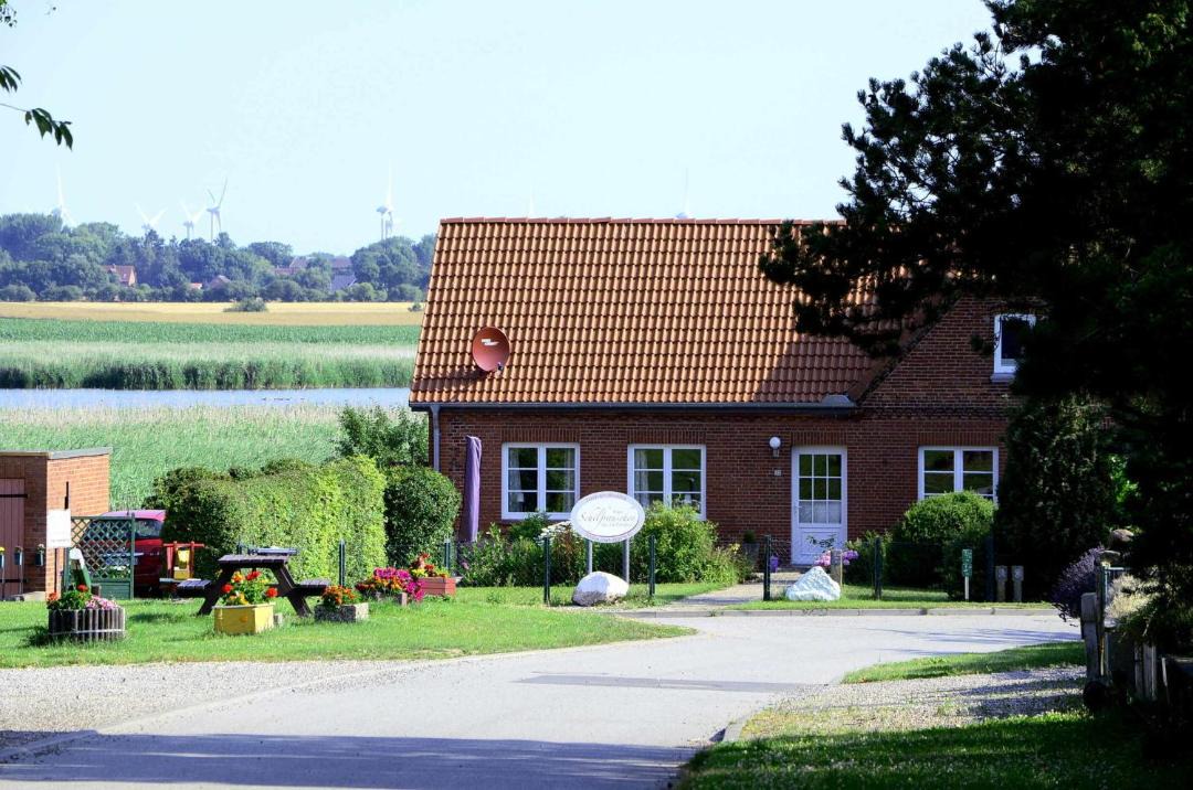 Photo of Others in Albertsdorf