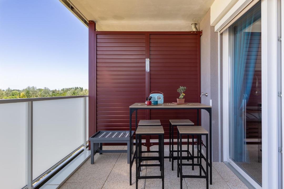 Photo of Patio Balcony in Monteux