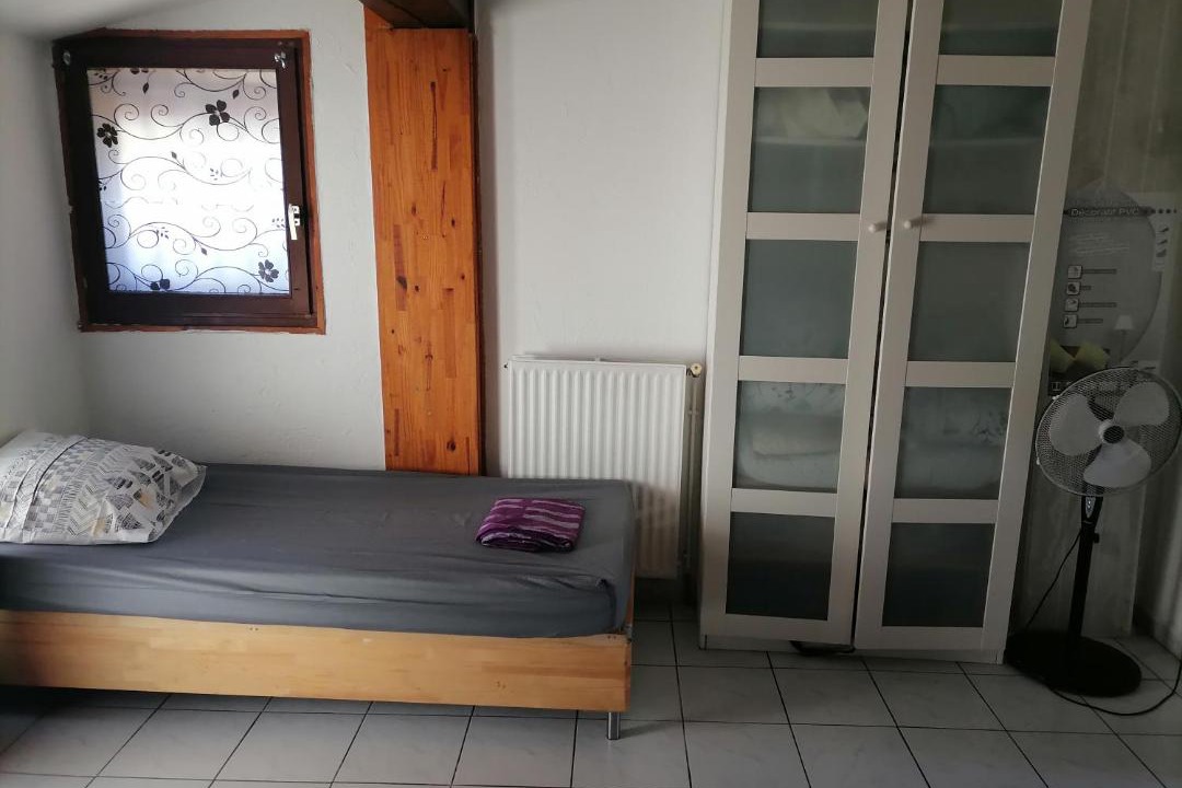 Photo of Bedroom in Montfavet