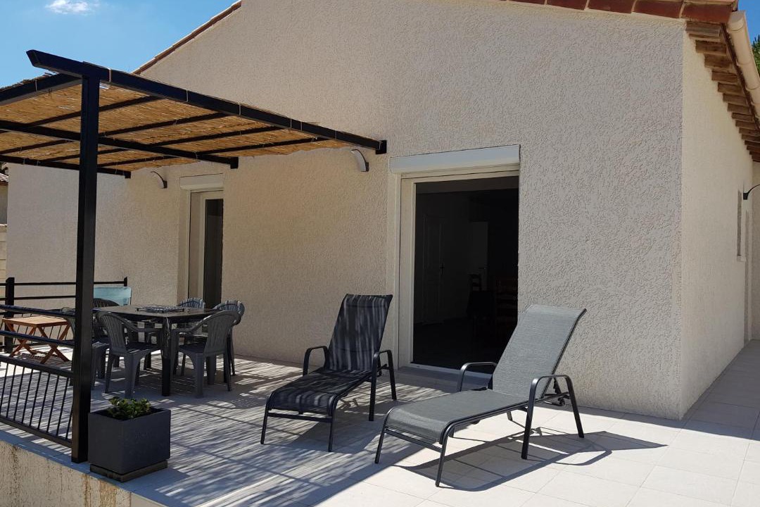 Photo of Patio Balcony in Beauvoisin