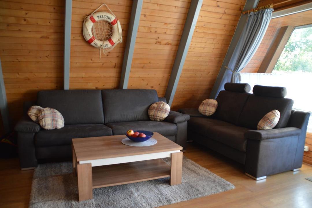 Photo of Livingroom in Damp