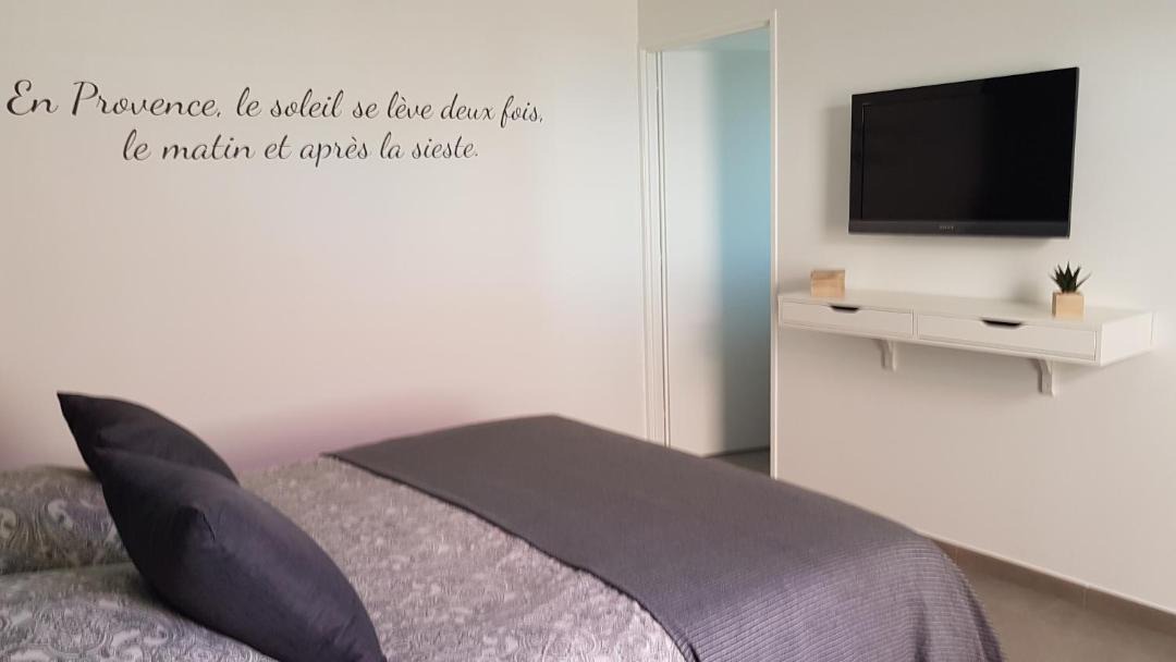Photo of Bedroom in Pelissanne