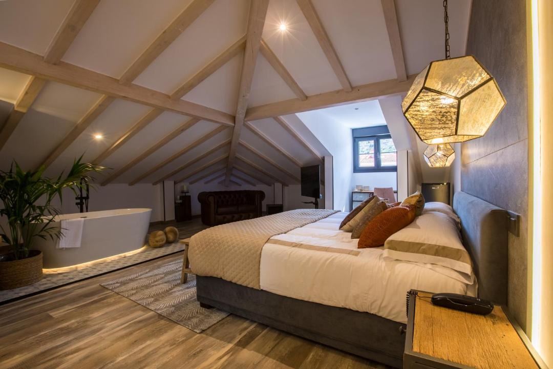 Photo of Bedroom in Chiloeches