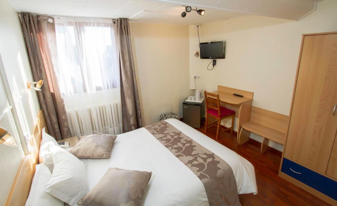Photo of Bedroom in Divonne-les-Bains