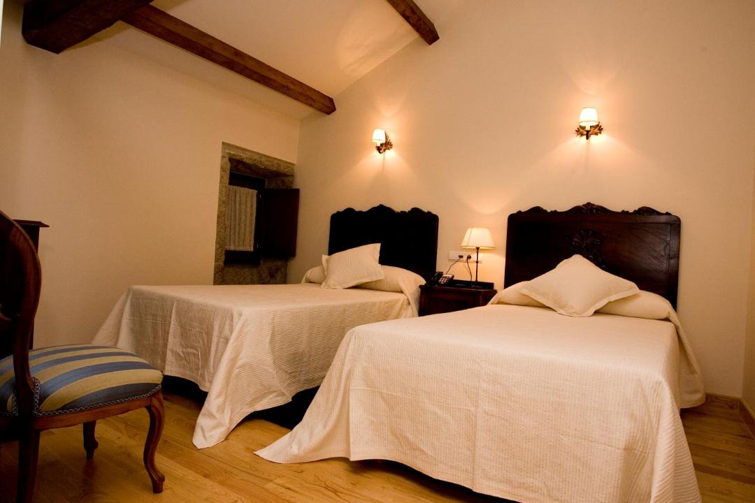 Photo of Bedroom in Rois