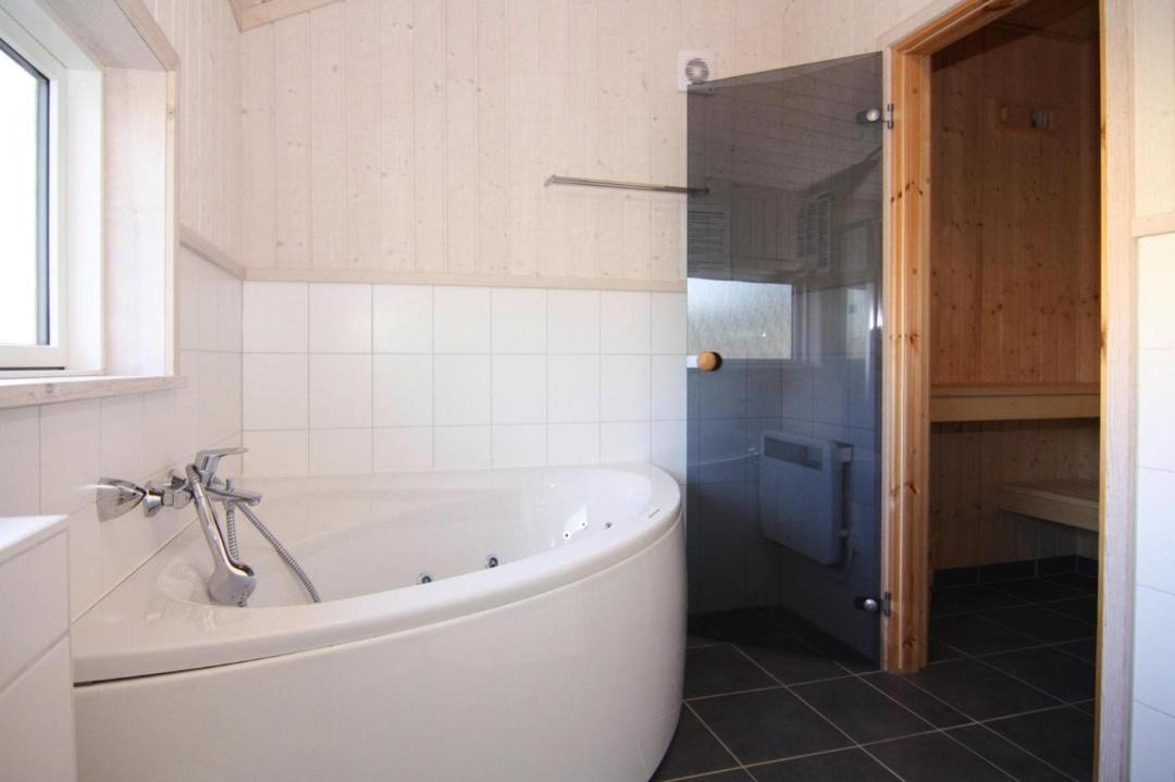 Photo of Bathroom in Grossenbrode
