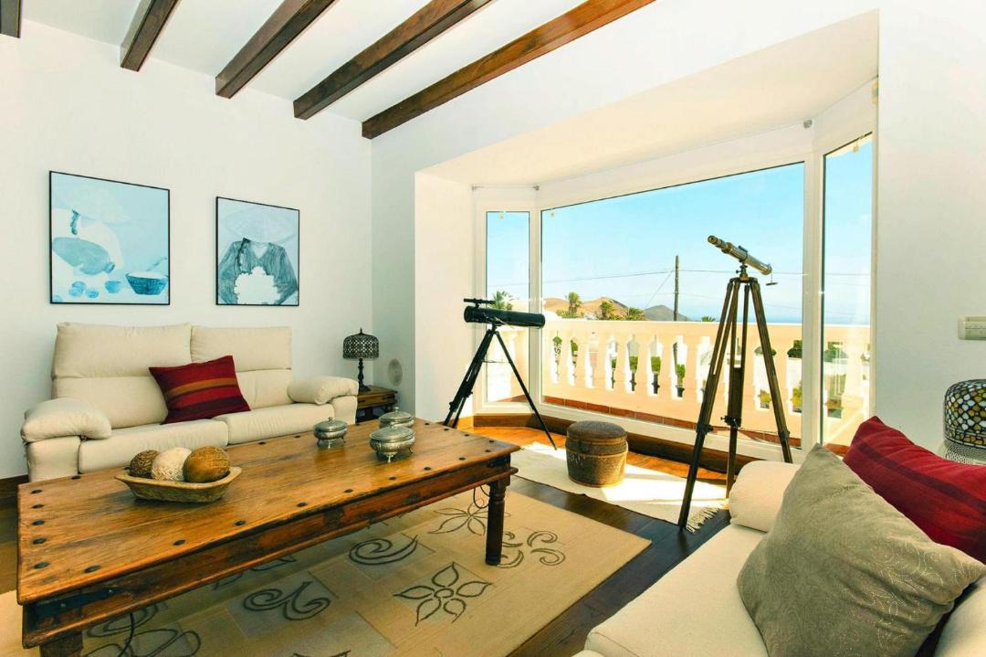 Photo of Livingroom in Nazaret