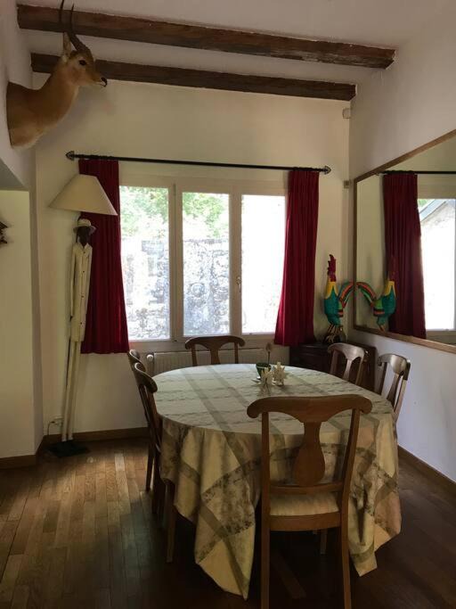 Photo of Livingroom in Courmangoux