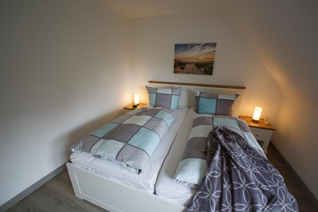 Photo of Bedroom in Midlum