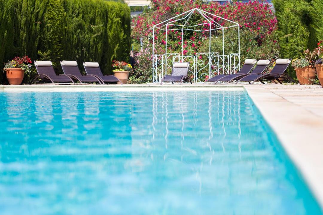 Photo of Others in Beaucaire