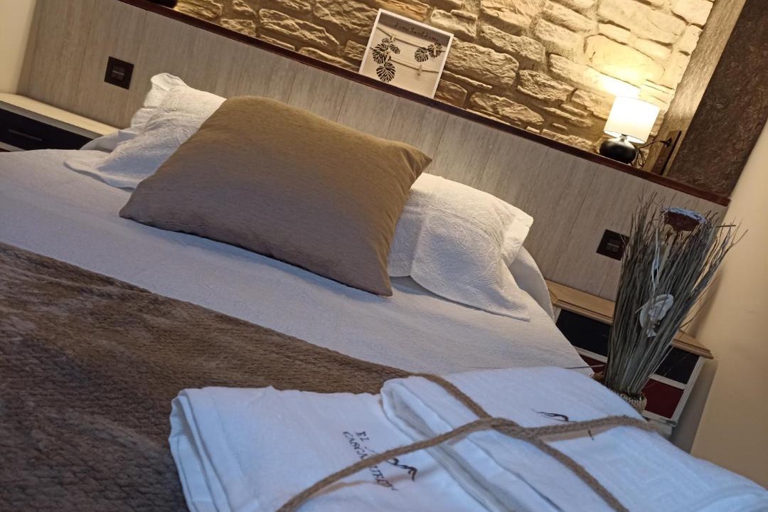 Photo of Bedroom in Candelario