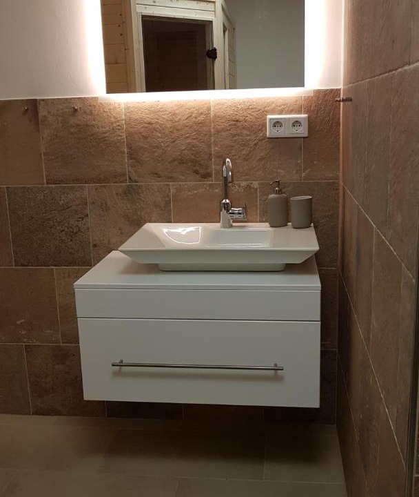 Photo of Bathroom in Tetenbull