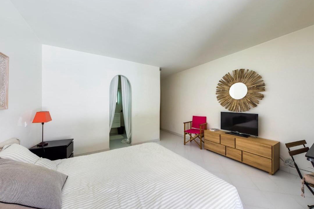 Photo of Bedroom in Saint-Antonin-sur-Bayon