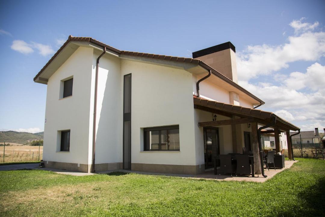Photo of Others in Longuida